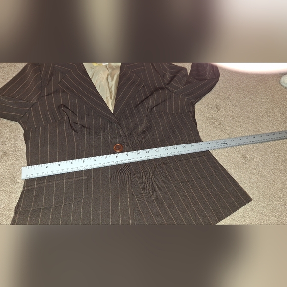 CATO / BROWN PINSTRIPE WOMEN'S PANTS SUIT / SIZE 10/12 - Picture 8 of 14
